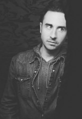 Jonathan Easley fotoğrafı