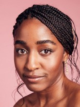 Ayo Edebiri fotoğrafı