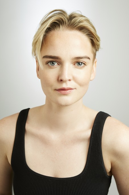 Hallea Jones Fotoğrafı