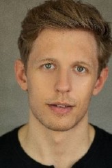 George Nettleton fotoğrafı