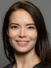 Betül Dinçer fotoğrafı