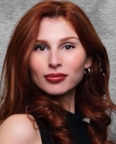 İrem Alnıaçık fotoğrafı