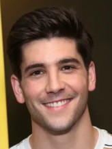 Adam Kaplan fotoğrafı