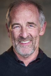 Dave Kenneth MacKinnon fotoğrafı