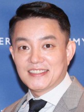 Beom-su Lee fotoğrafı