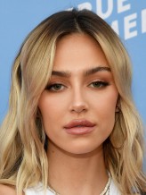 Delilah Hamlin fotoğrafı