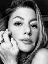 Zeynep Gür fotoğrafı