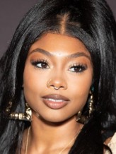 Tia Nomore fotoğrafı