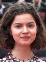 Cara Bossom fotoğrafı