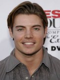 Josh Henderson fotoğrafı