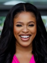 Natasha Thahane fotoğrafı