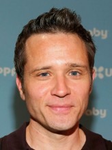 Seamus Dever fotoğrafı