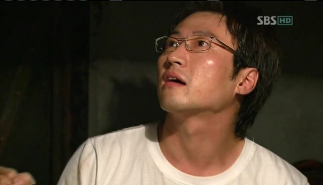 Money's Warfare Fotoğrafı