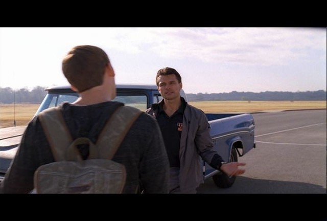 Karanlığın Altında Fotoğrafı