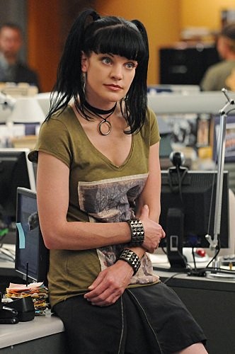 Navy NCIS: Naval Criminal Investigative Service Fotoğrafı