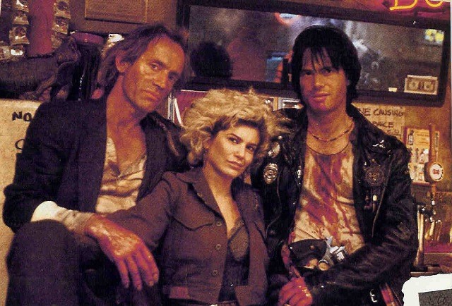 Near Dark Fotoğrafları 2