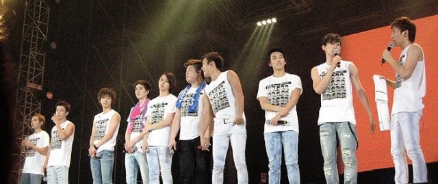 Supershow 3 3d Fotoğrafı