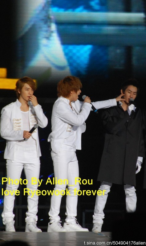 Supershow 3 3d Fotoğrafı