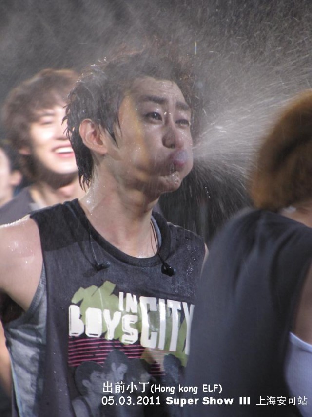 Supershow 3 3d Fotoğrafı