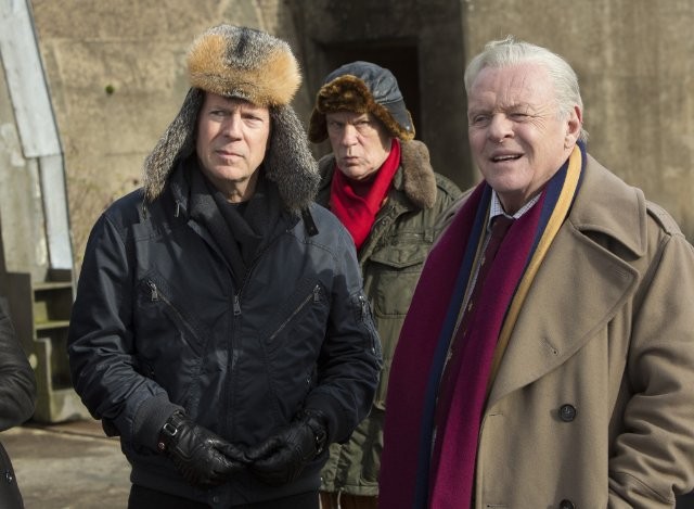 Red 2 Fotoğrafı