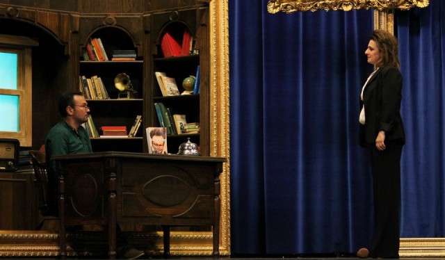 İnsanlar Alemi Fotoğrafı