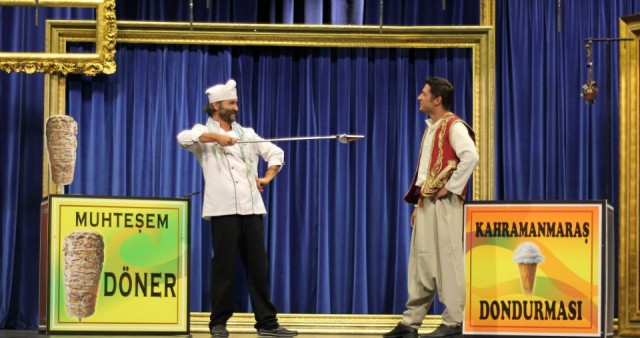 İnsanlar Alemi Fotoğrafı