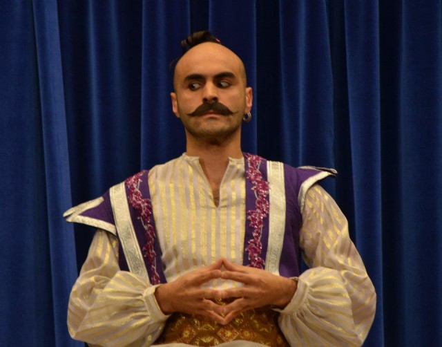 İnsanlar Alemi Fotoğrafı