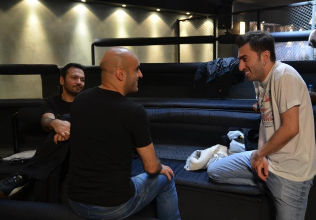 İnsanlar Alemi Fotoğrafı