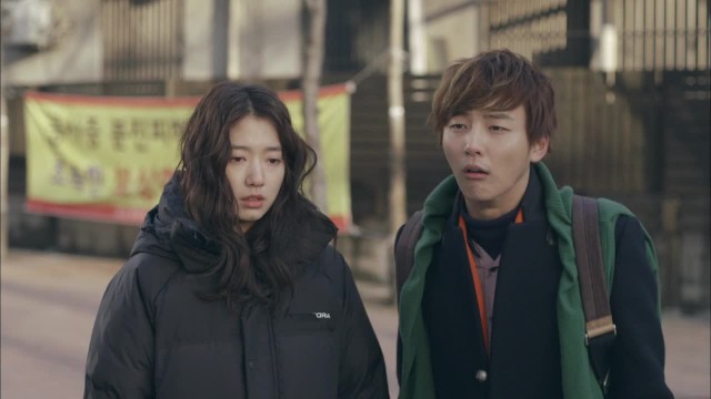 Flower Boy Next Door Fotoğrafı