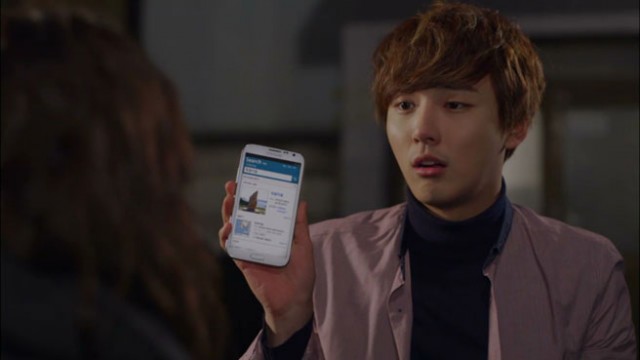 Flower Boy Next Door Fotoğrafı