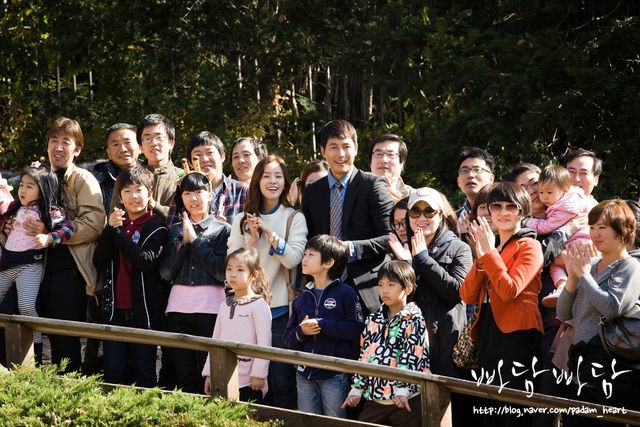 Padam Padam... The Sound of His and Her Heartbeats Fotoğrafı