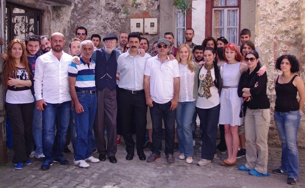 Öyle Sevdim Ki Seni Fotoğrafı