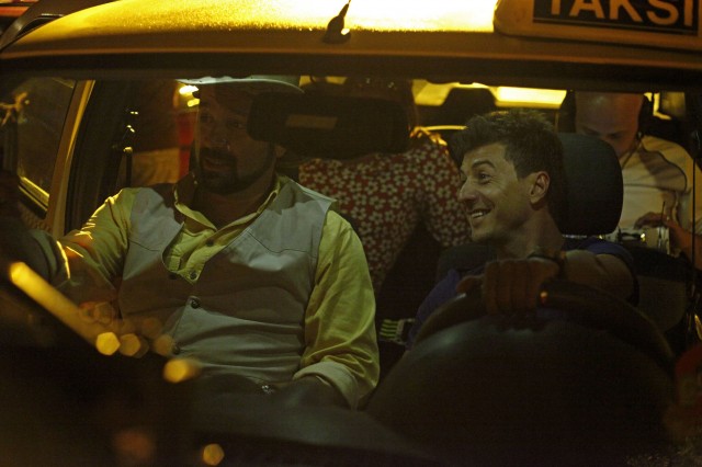 Çakallarla Dans 3: Sıfır Sıkıntı Fotoğrafı