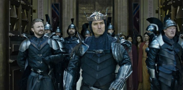 Kral Arthur: Kılıç Efsanesi Fotoğrafı