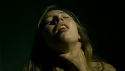 Ölesiye Aşk Fotoğrafı