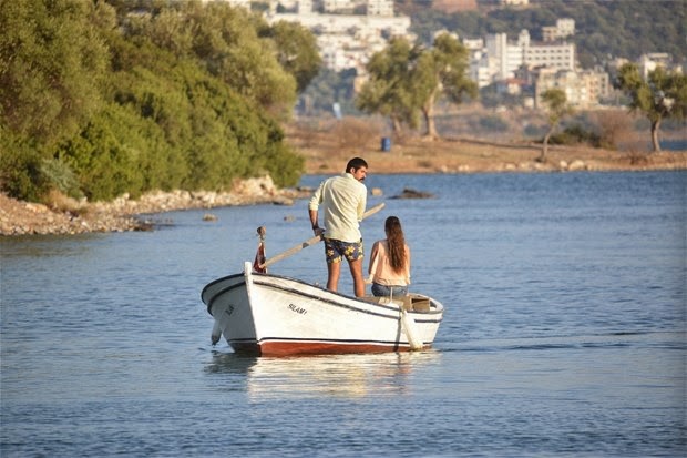 Aşk Sana Benzer Fotoğrafları 14