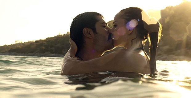 Aşk Sana Benzer Fotoğrafı