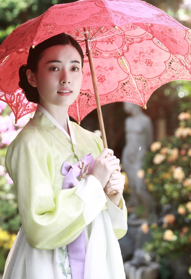 Love, Lies Fotoğrafı