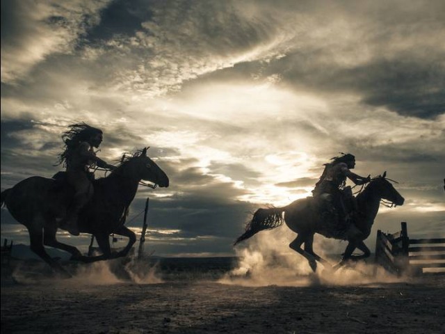 Maskeli Süvari Fotoğrafı