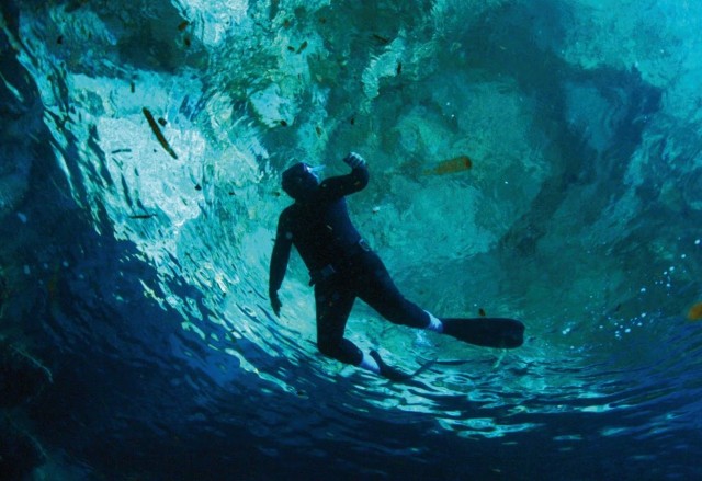 Denizdeki Ateş Fotoğrafı