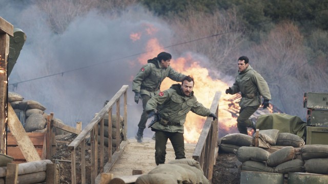 Ayla Fotoğrafı