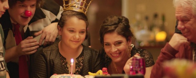 İsra ve Sihirli Kitap Fotoğrafı