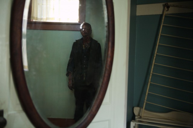 Lanetli Ev Fotoğrafı