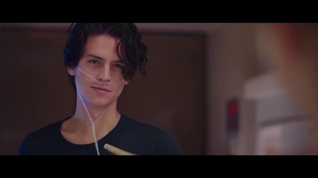 Five Feet Apart Fotoğrafı