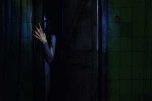 Eel Girl Fotoğrafı
