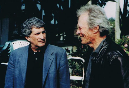 Clint  Eastwood;  Gölgelerin  İçinden Fotoğrafı
