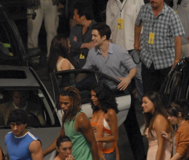 Alacakaranlık Efsanesi: Şafak Vakti Bölüm 1 Fotoğrafı