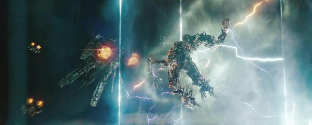 Transformers: Ay'ın Karanlık Yüzü Fotoğrafı