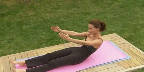 Ebru şallı ile Pilates Fotoğrafı