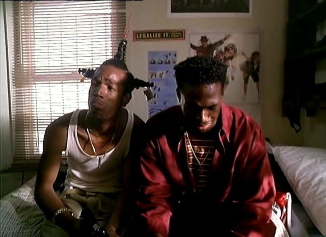 Don't Be A Menace To South Central While Drinking Your Juice in The Hood Fotoğrafları 1